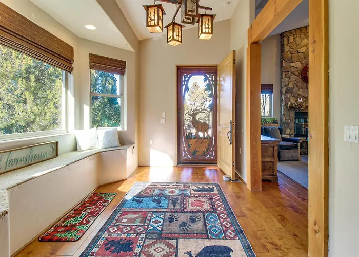 Mtn Estate W/ Massive Indoor In Show * Show Low