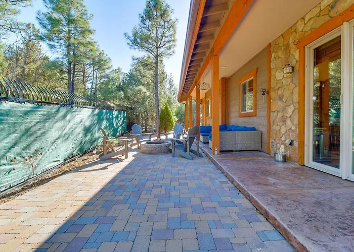 Holiday home Mtn Estate W/ Massive Indoor In Show